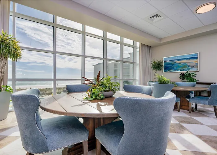 Phoenix Gulf Tower 1603 Apartment *